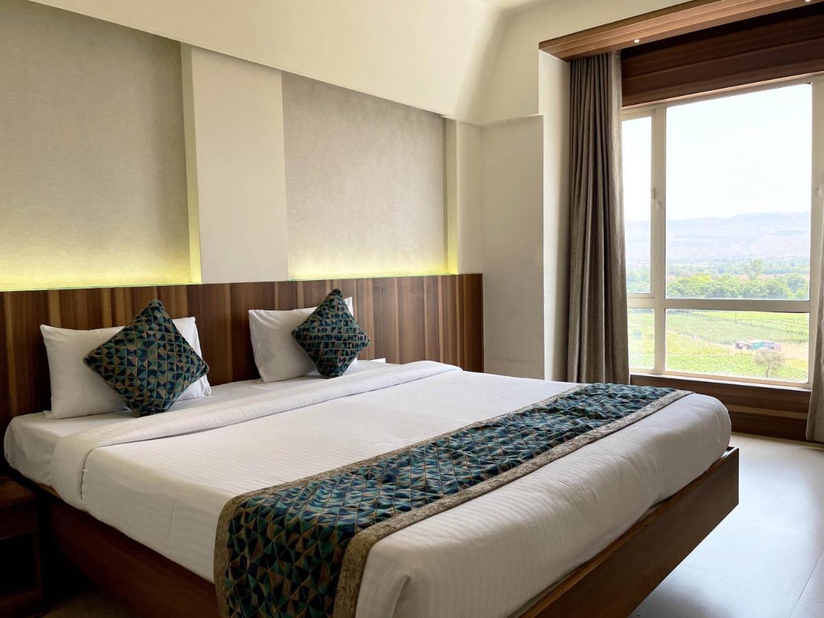 Hotel Grand Parivaar Igatpuri Eksteriør bilde